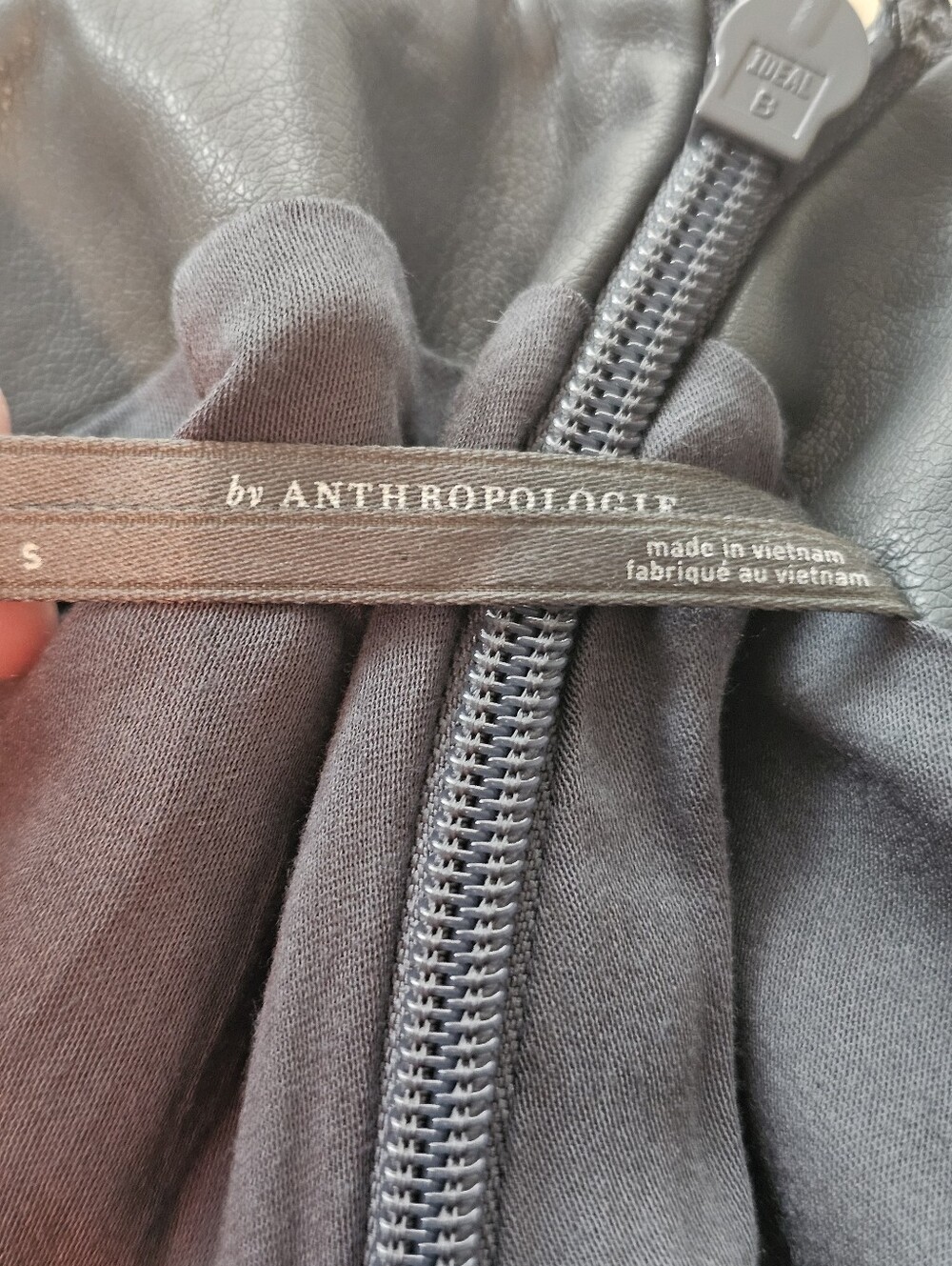 Anthropologie The Maya Ruched Side Slit Vegan Leather Midi Skirt In S - Picture 10 of 10